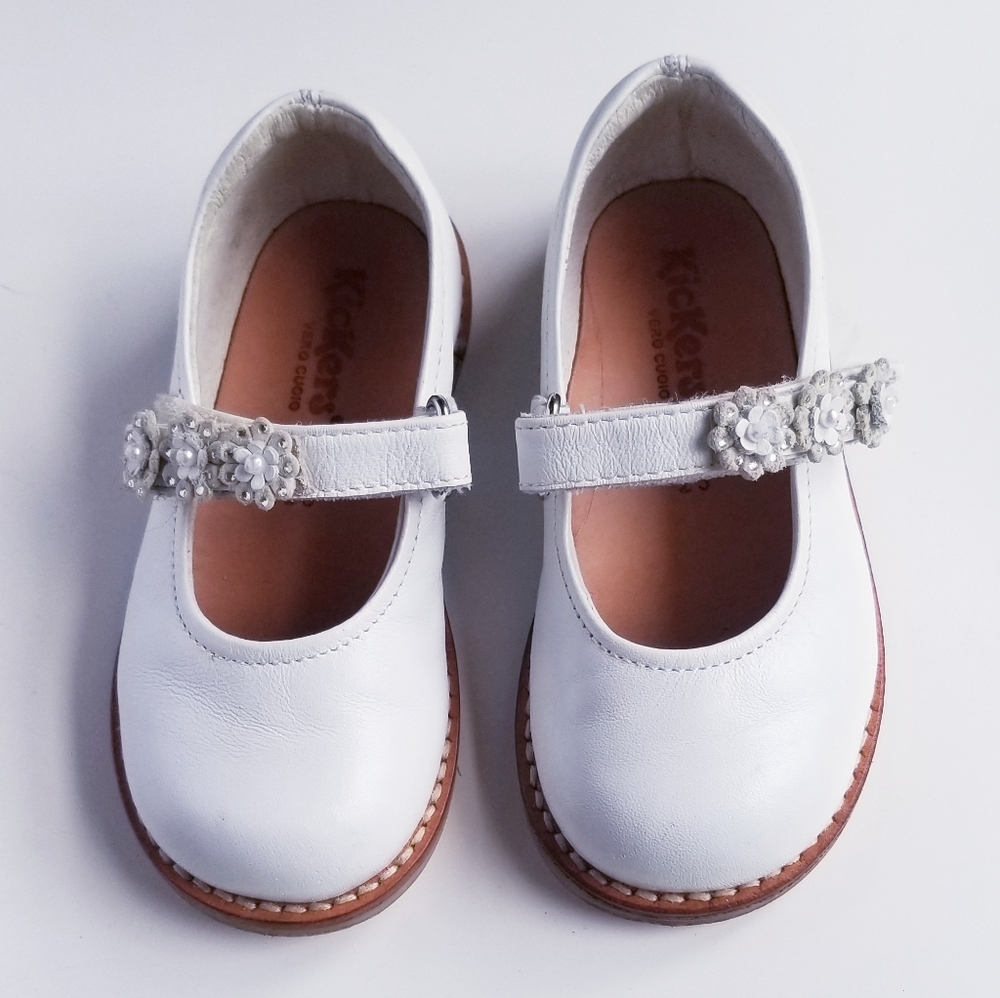 KicKers Leather White Mary Janes
